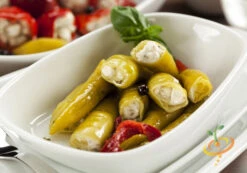 Pepper (Hot) - Pepperoncini 🔥 -seedsnow Sales Store 700xshutterstock 83408611